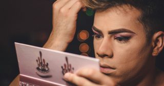 social commerce strategy for beauty brands